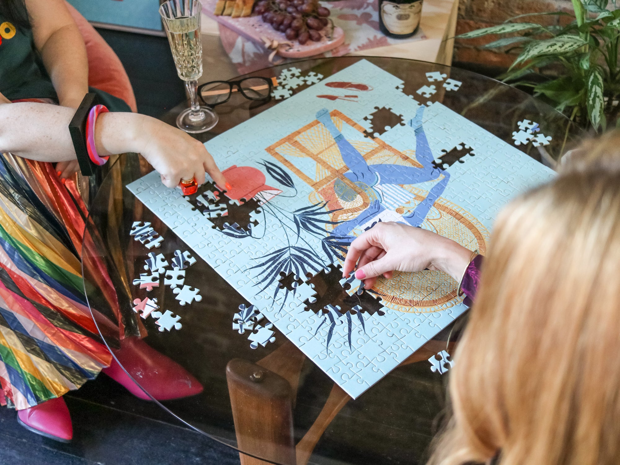 She Chills - Mindful Jigsaw Puzzle